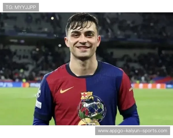 巴萨逆袭之路，水货球员摘得金球荣誉，巴萨金球奖前三