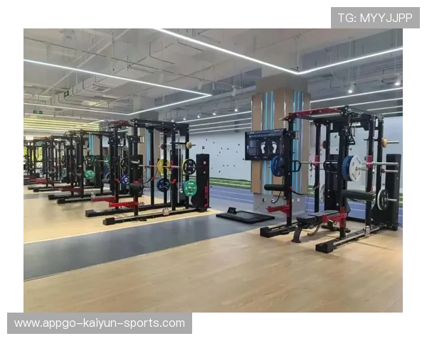 球队体能训练引入高科技监测设备，数据化管理见成效，体能训练设施