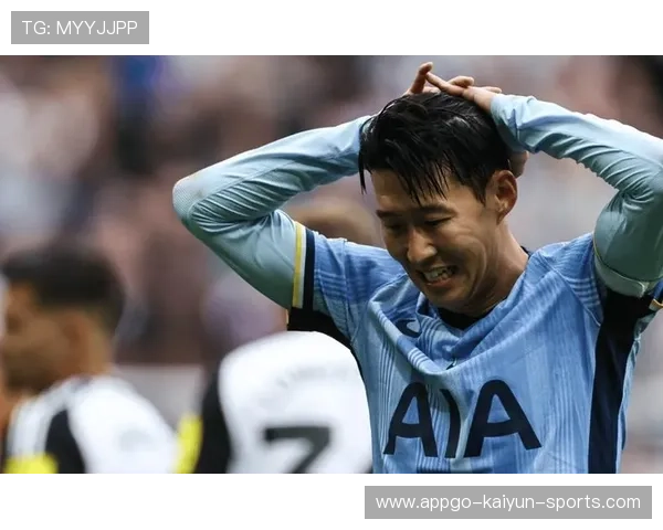 孙兴慜反击中高速推进,冷静助攻麦迪逊推射得分 孙兴慜反击中高速推进,冷静助攻麦迪逊推射得分